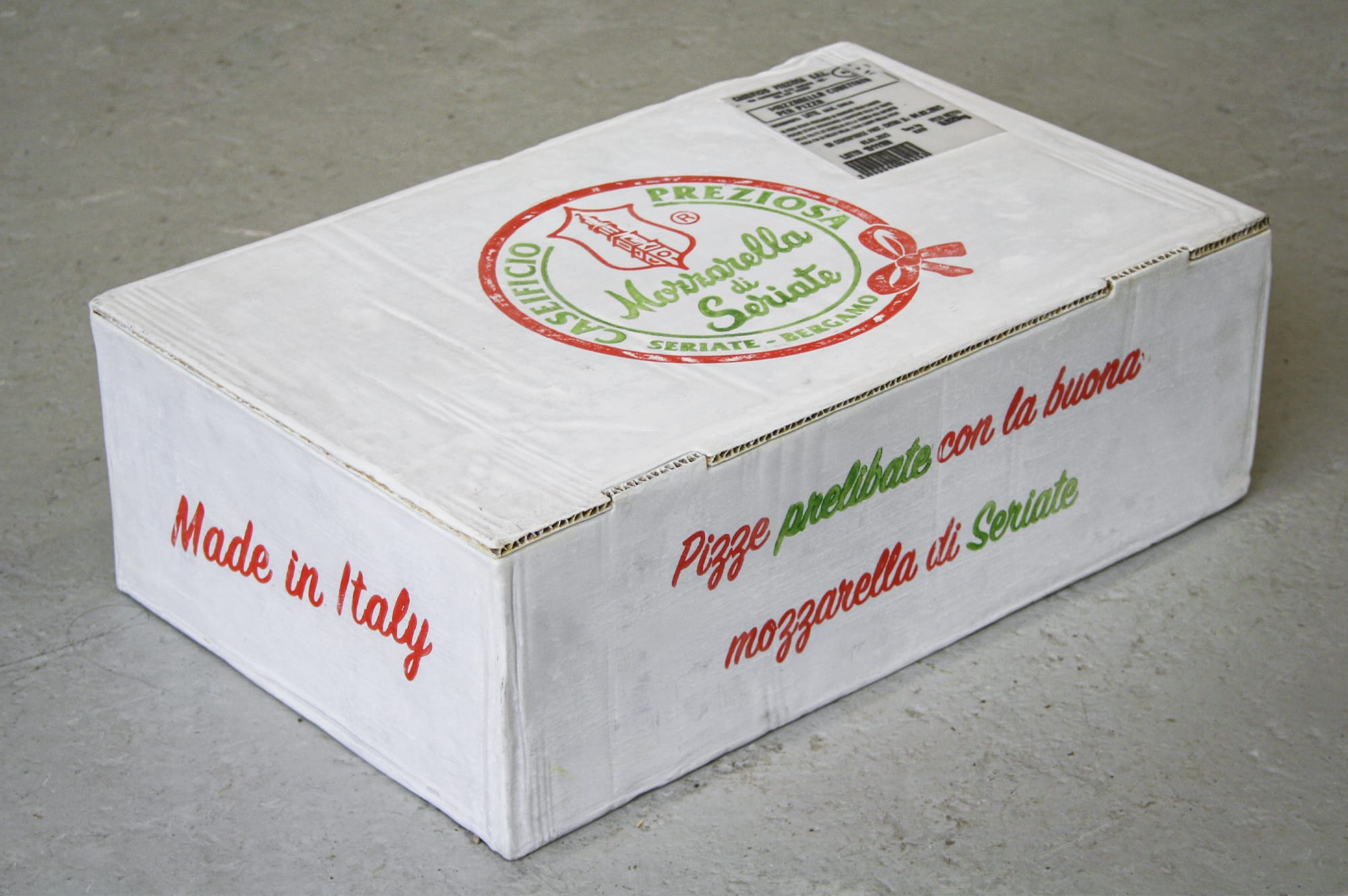 Luca_Resta-Works-MONUMENTS-HOLDER-Mozzarella_di_Seriate-2.jpg