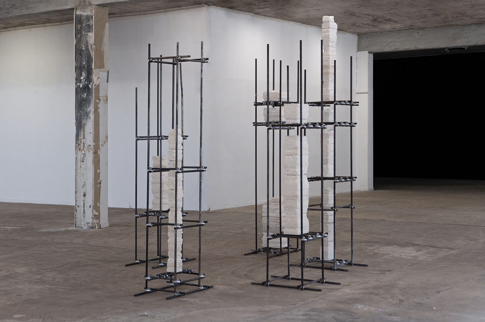 Luca_Resta-Works-MONUMENTS-Tenemit_Brancusi-002.jpg
