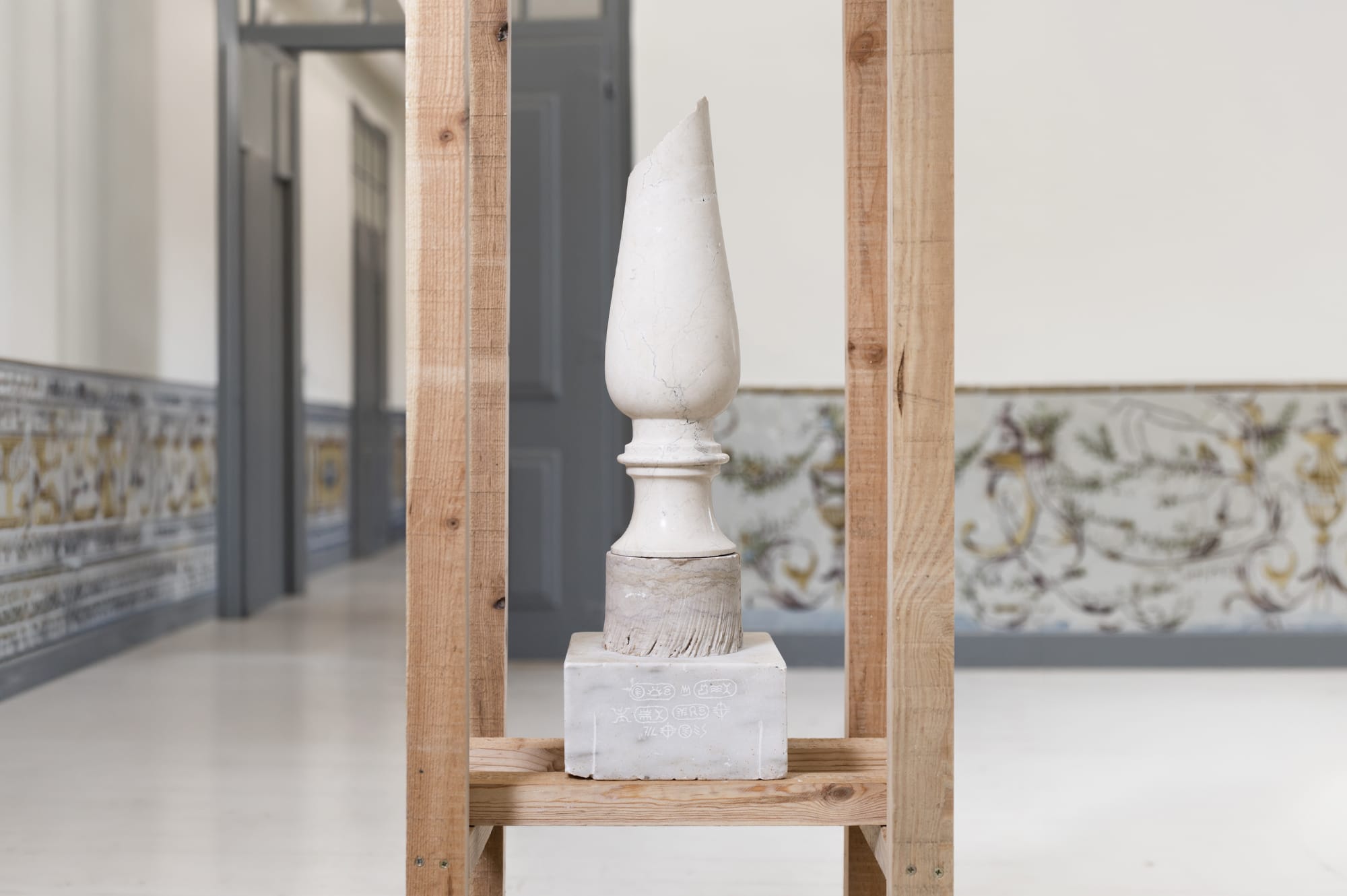 Luca_Resta-Works-MONUMENTS-VESSELS-The_Apollon_s_Cippus-2.jpg
